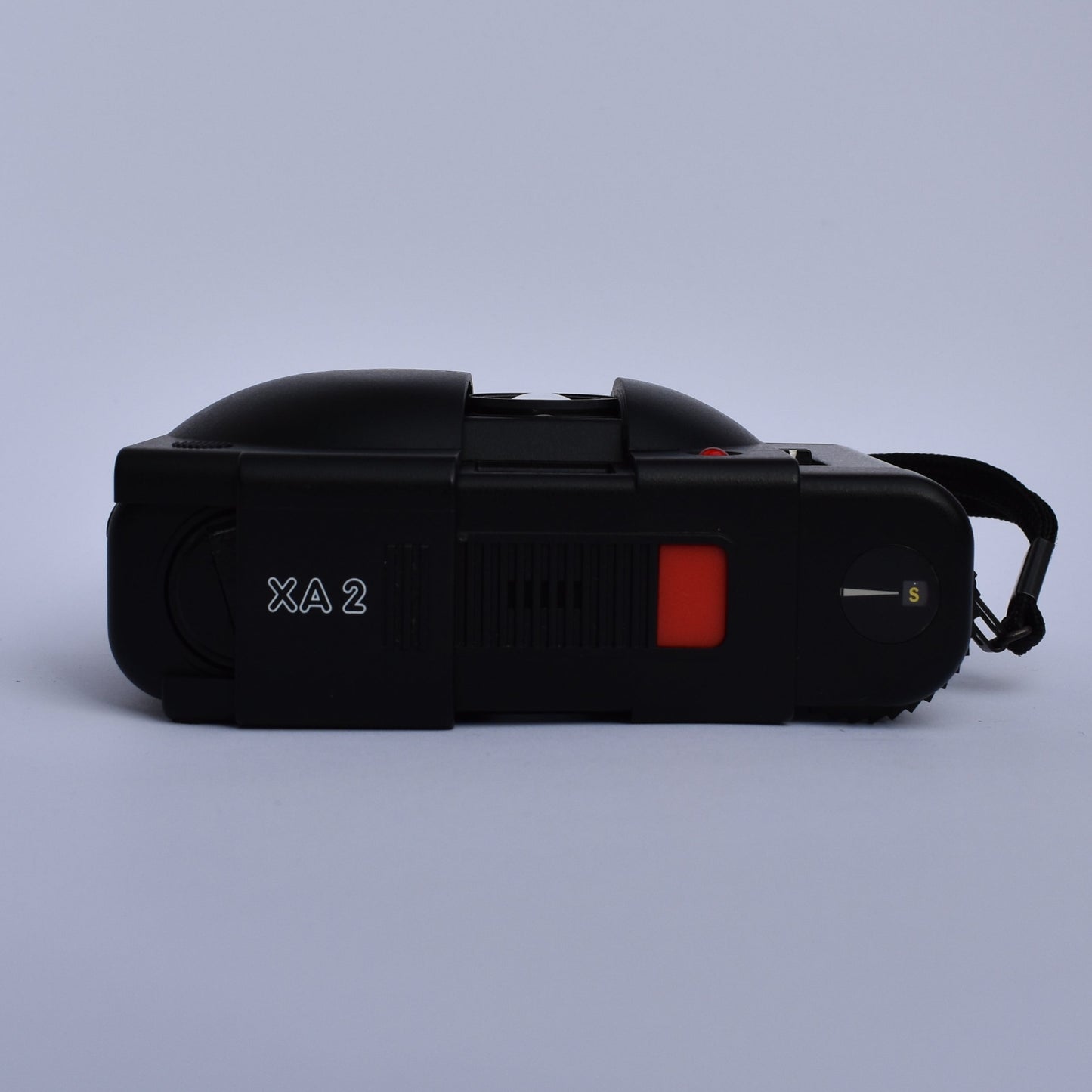 Olympus XA2