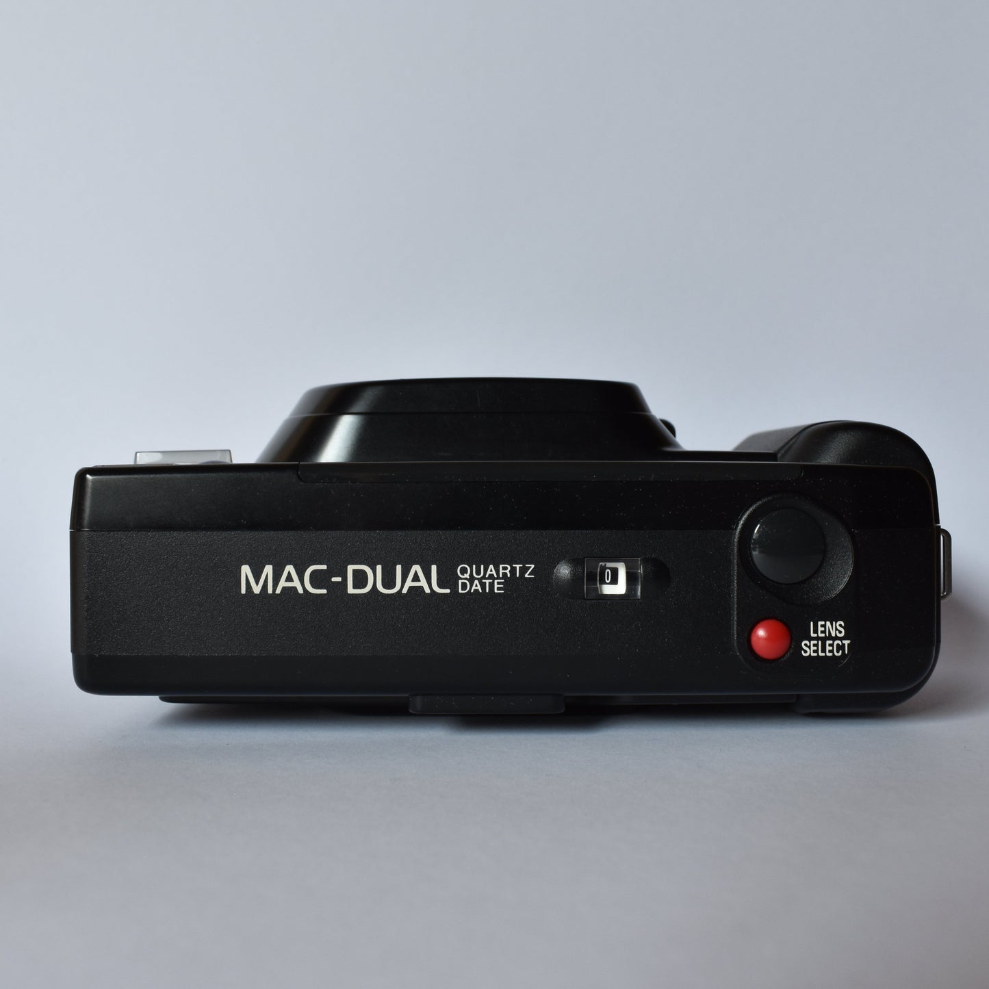 Minolta Mac-Dual Quartz Date