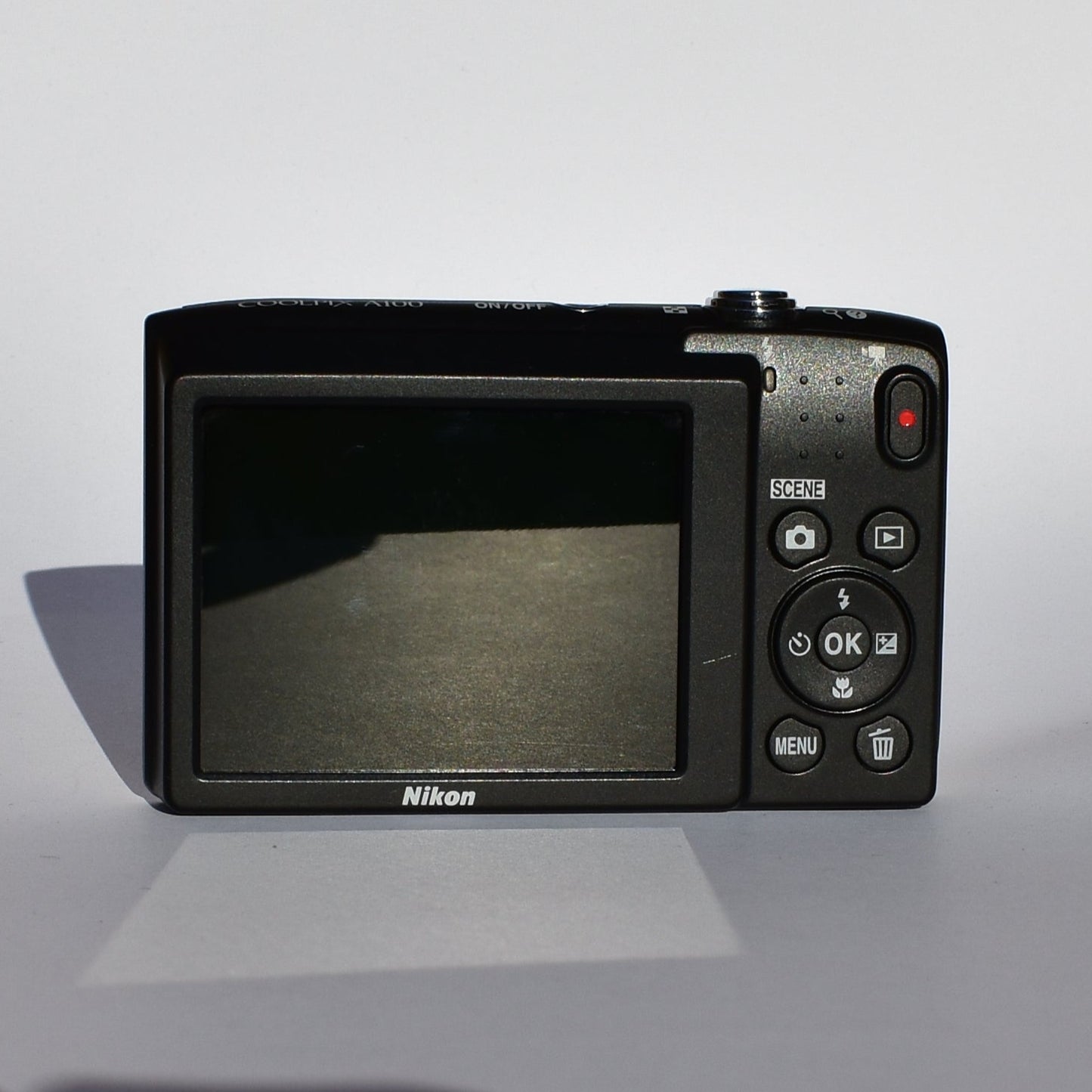 Nikon Coolpix A100