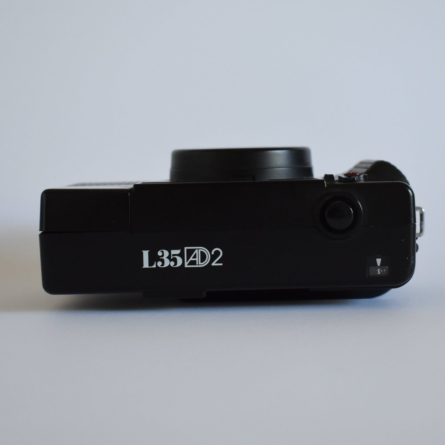 Nikon L35 AD2