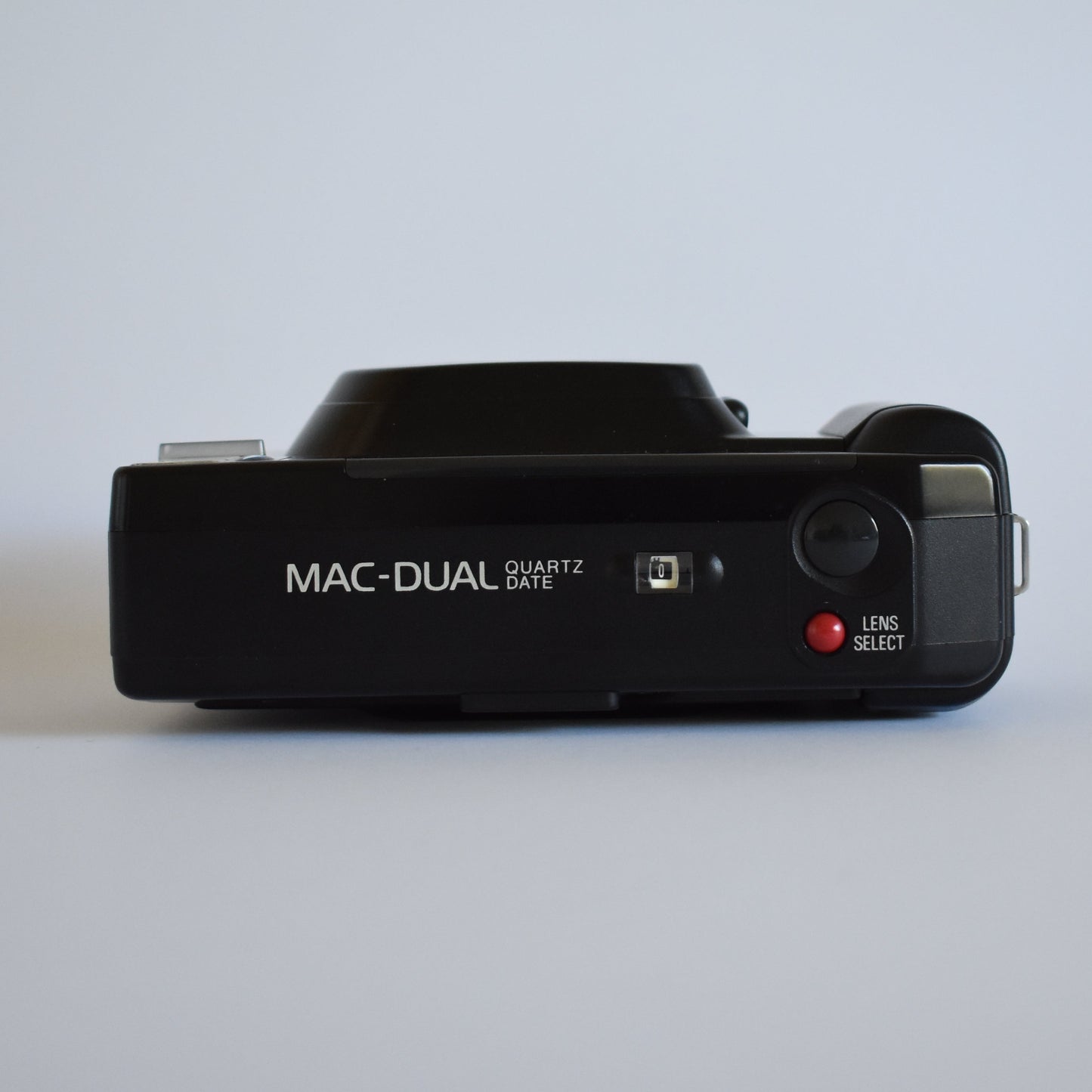 Minolta Mac-Dual Quartz Date
